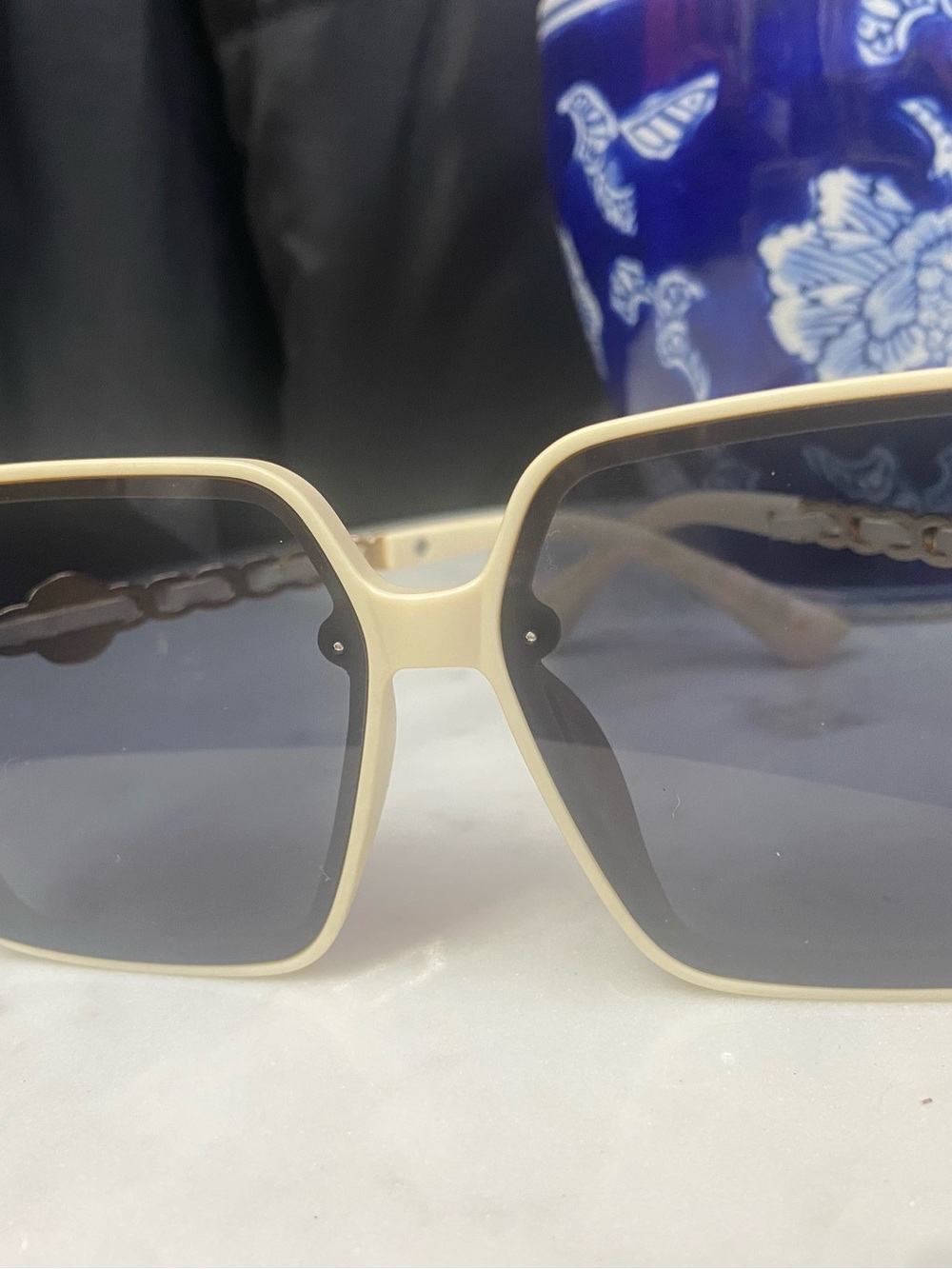 Cream Frame Women's Square Sunglasses with Gradient Lenses